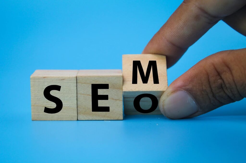 SEO vs Google Ads untuk kebutuhan bisnis B2B