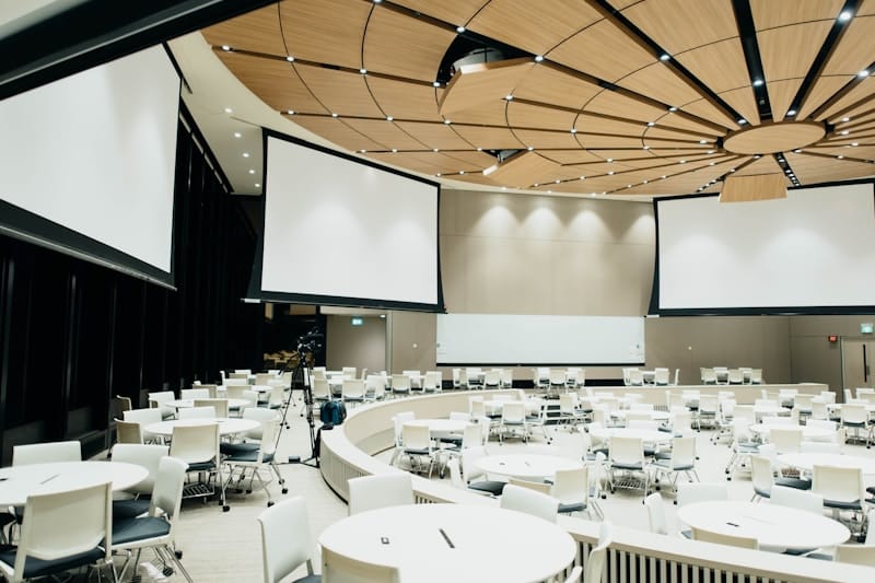 Corporate gathering dan rapat kerja event organizer