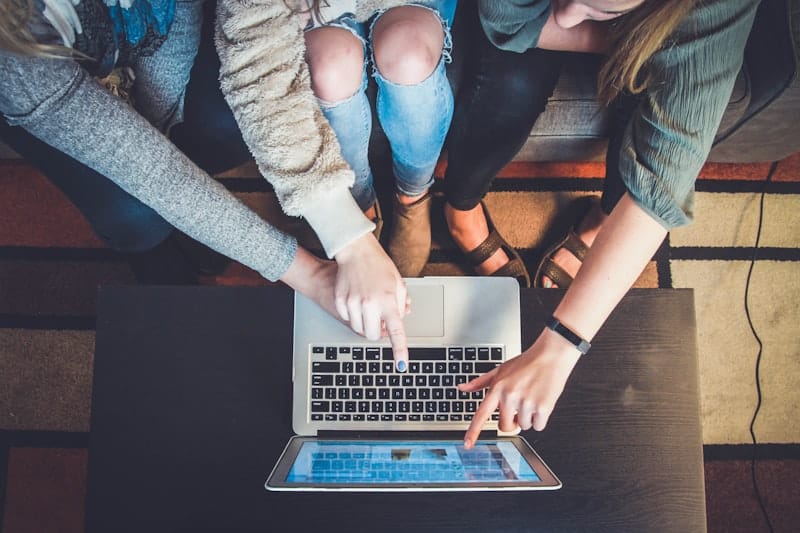 Seleksi KOL berbasis data untuk campaign influencer marketing