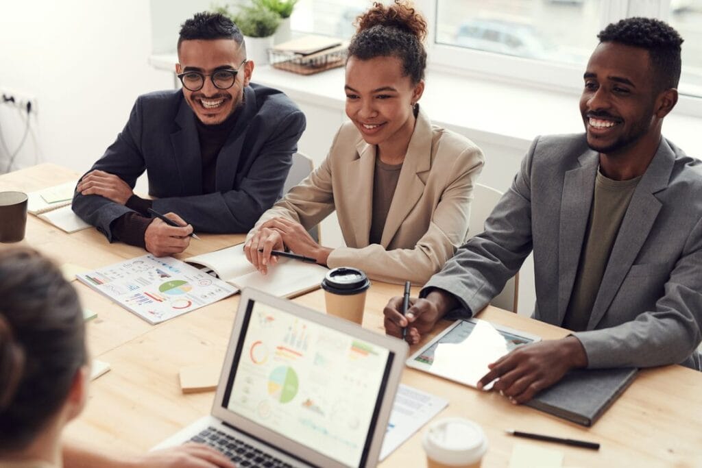 Sentiment categorization untuk analisis opini publik