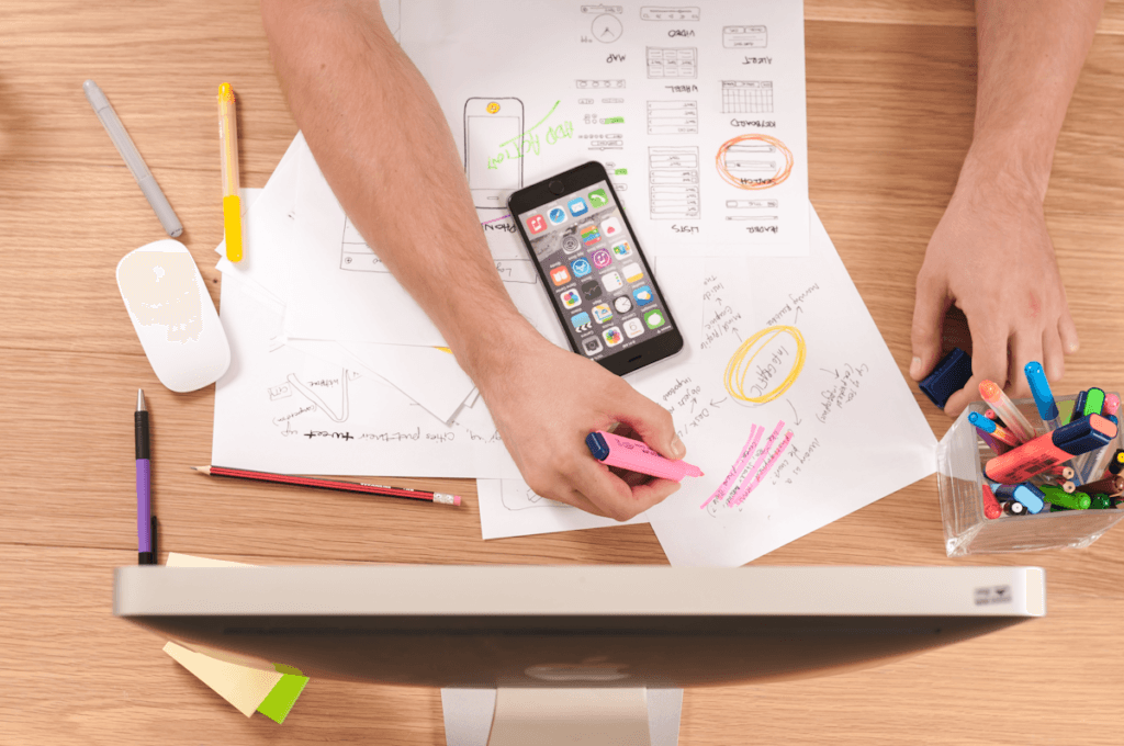 Tim Digitalic merancang strategi SEO untuk optimasi ranking Google